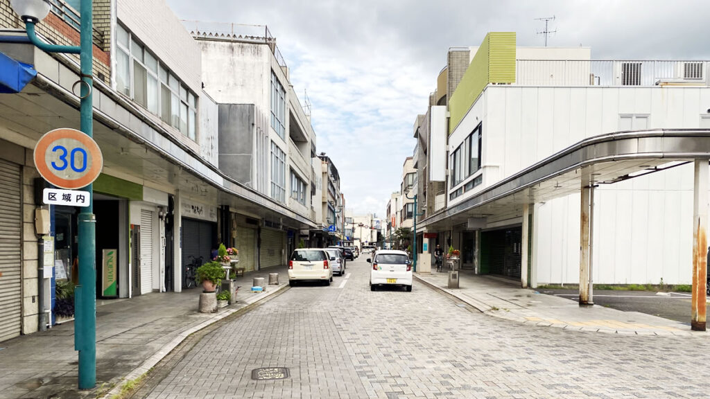 古き良き商店街な江尻宿