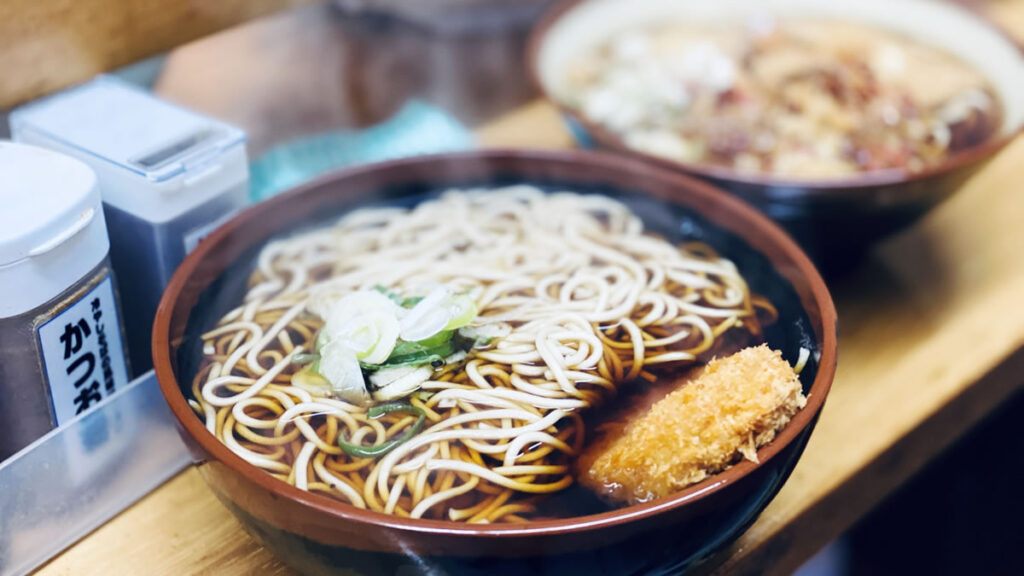 コロッケそばの正しい食べ方とは！？